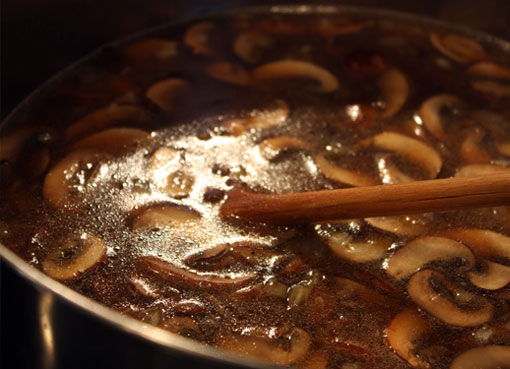 What is a basic mushroom soup recipe?